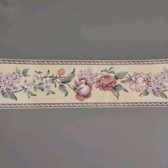 Pink Rose Lilac Flower Floral Leaf Country Wallpaper Border - Beige 5.5 yds - Picture 1 of 7